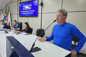 Foto - Sessão Solene do Troféu Líder Comunitário Arcelino Albrecht e Menção Honrosa ao Servidor Público Municipal Aposentado - 09/12/24