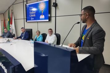 Foto - Sessão Solene de entrega do Troféu Mulher Cidadã 2024