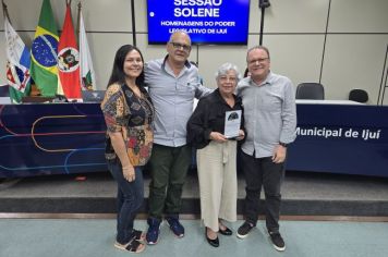 Foto - Sessão Solene do Troféu Líder Comunitário Arcelino Albrecht e Menção Honrosa ao Servidor Público Municipal Aposentado - 09/12/24