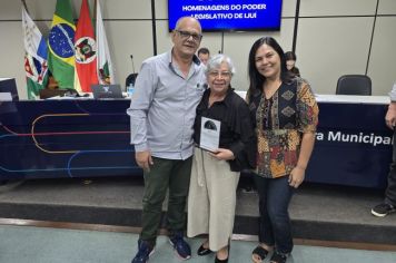 Foto - Sessão Solene do Troféu Líder Comunitário Arcelino Albrecht e Menção Honrosa ao Servidor Público Municipal Aposentado - 09/12/24