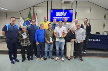 Foto - Sessão Solene do Troféu Líder Comunitário Arcelino Albrecht e Menção Honrosa ao Servidor Público Municipal Aposentado - 09/12/24