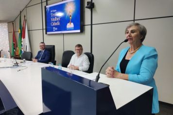 Foto - Sessão Solene de entrega do Troféu Mulher Cidadã 2024