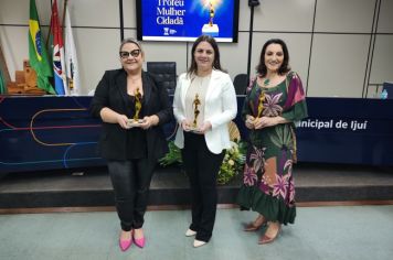 Foto - Sessão Solene de entrega do Troféu Mulher Cidadã 2024