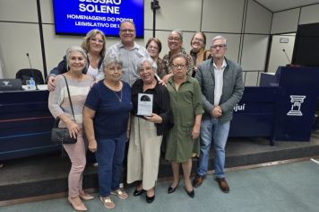 Foto - Sessão Solene do Troféu Líder Comunitário Arcelino Albrecht e Menção Honrosa ao Servidor Público Municipal Aposentado - 09/12/24