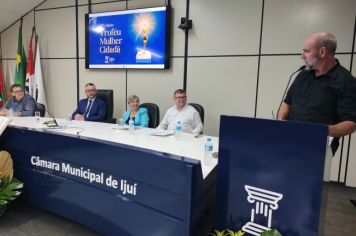 Foto - Sessão Solene de entrega do Troféu Mulher Cidadã 2024