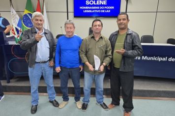 Foto - Sessão Solene do Troféu Líder Comunitário Arcelino Albrecht e Menção Honrosa ao Servidor Público Municipal Aposentado - 09/12/24