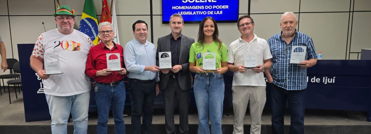 Sessão Solene do Legislativo de Ijuí celebra conquistas e serviços prestados à comunidade