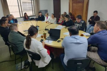 Vereadores e instituições da saúde dialogam sobre o fluxo de atendimentos na Upa e nos hospitais de Ijuí