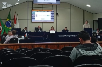 Câmara de Ijuí delibera Projetos e derruba Veto do Executivo durante Sessão Plenária Ordinária