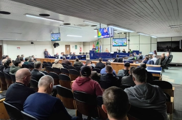 Câmara de Vereadores aprova em Sessão Ordinária Projeto de Lei que altera reajuste salarial e pagamento retroativo aos professores do magistério municipal de Ijuí 