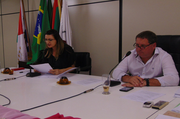 Vereadores aprovam dois projetos na Sessão Ordinária desta segunda-feira