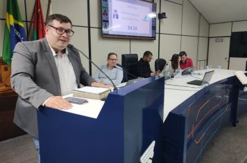 Suplente Marcos Cruz toma posse como vereador