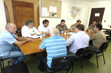 Vereadores reuniram-se com os bombeiros de Ijuí?