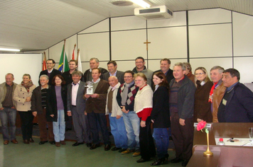 Sessão contou com homenagem à Comunidade Evangélica Ijuí e ao CREA