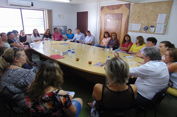 Fórum Permanente da Mulher reuniu-se na manhã de ontem na Câmara de Vereadores 