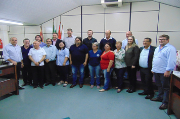 Sessão contou com a participação de representantes da APMI, Sinpro Noroeste, 31º Núcleo do CPers e Sindicato dos Servidores Públicos do Município de Ijuí