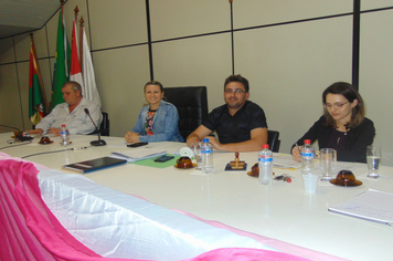 Aprovados os Projetos de Lei que concedem Títulos de Cidadão Ijuiense.