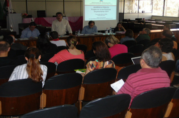 Diretrizes Orçamentárias para o Exercício Financeiro de 2015 foi  debatida em Audiência Pública