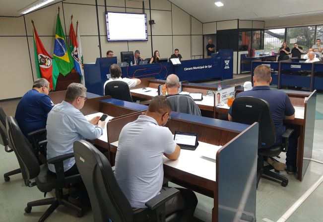 Confira os Projetos de Lei que foram debatidos em Sessão Ordinária