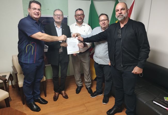 Poder Legislativo destina R$ 400 mil à Secretaria de Habitação