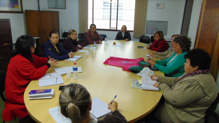Ações para o Outubro Rosa e Novembro Azul foram debatidas na reunião do Fórum Permanente da Mulher