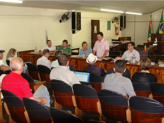 Comissão Representativa do Estacionamento Rotativo reuniu-se na tarde desta quinta-feira