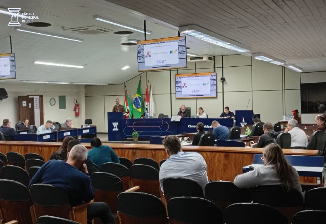 Legislativo Ijuiense delibera 37 matérias em Sessão Plenária