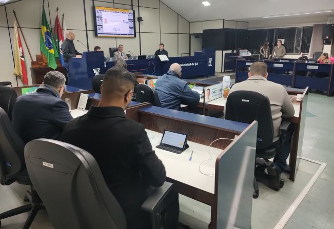 Confira os Projetos de Lei que foram debatidos em Sessão Ordinária