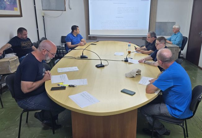 CCJ analisa Projetos de Lei do Poder Executivo e Legislativo