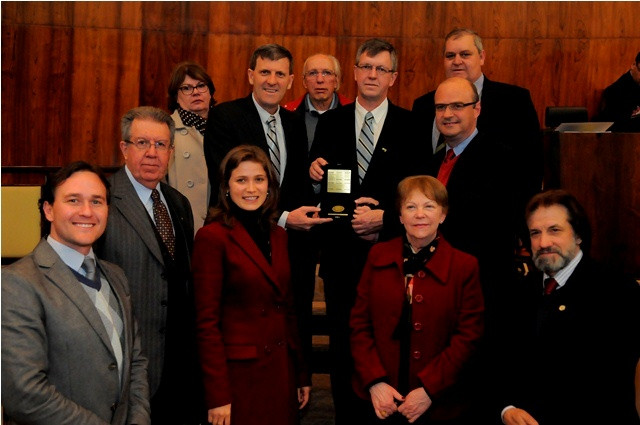 Parlamento gaúcho presta homenagem ao CEAP