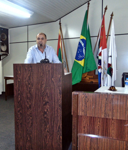 Criação da Comissão Especial em Defesa do Trânsito mais Seguro no Município de Ijuí 