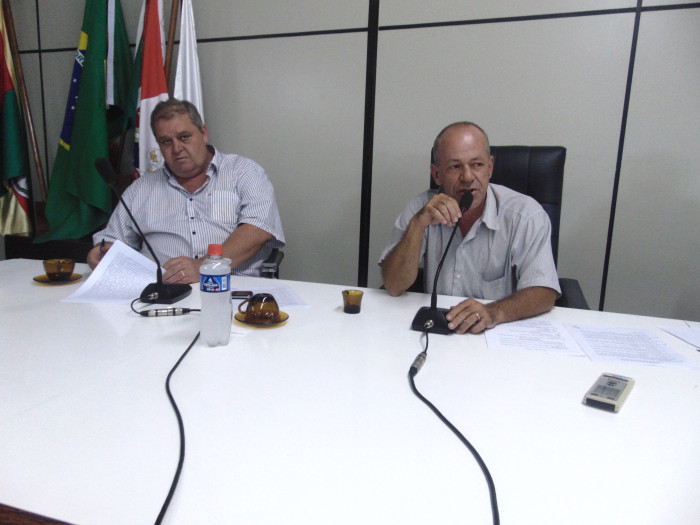 Primeira Sessão Ordinária do Ano de 2015 foi presidida pelo Vereador Marildo Kronbauer