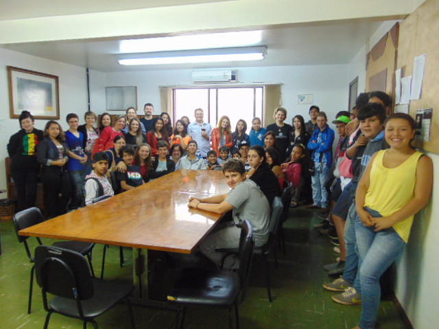 Alunos da Escola Luiz Fogliatto visitam a Câmara de Vereadores