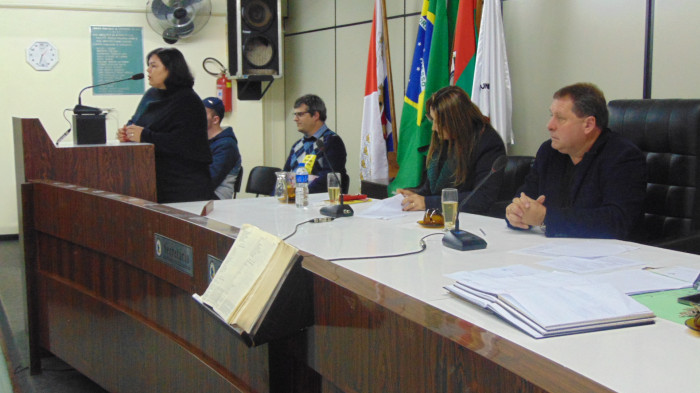 Sessão contou com a presença do 31º Núcleo do Cpers e da 17ª Coordenadoria Regional de Saúde