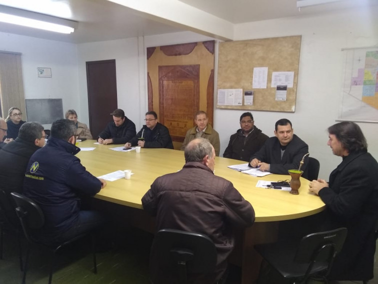 Reunião das Comissões contou com a presença dos representantes do Sindiágua e Superintendência da Corsan e Gerência local
